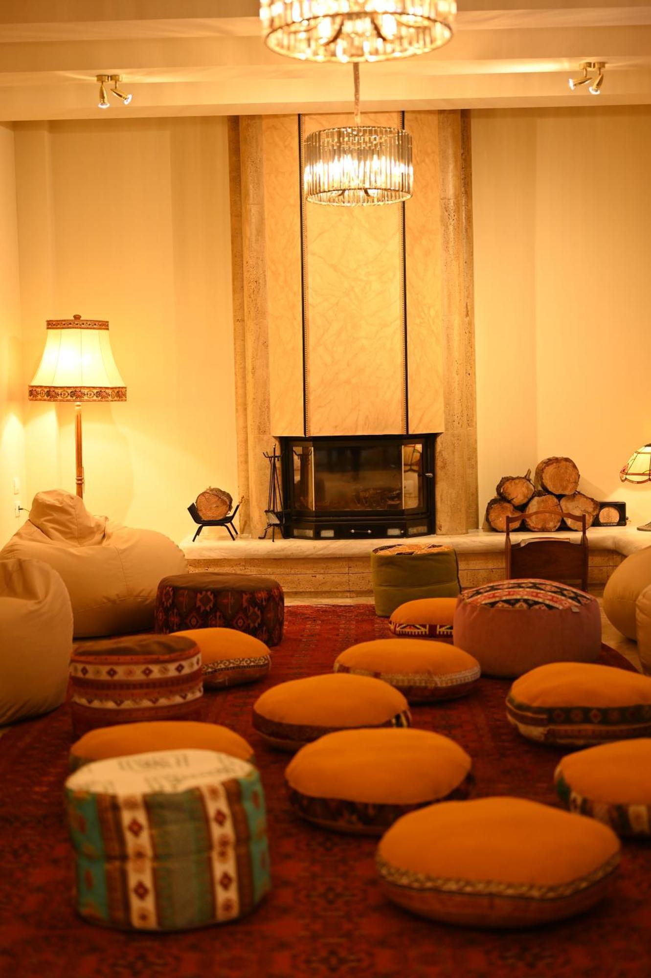 Niche Boutique Hotel Tirana Exterior foto